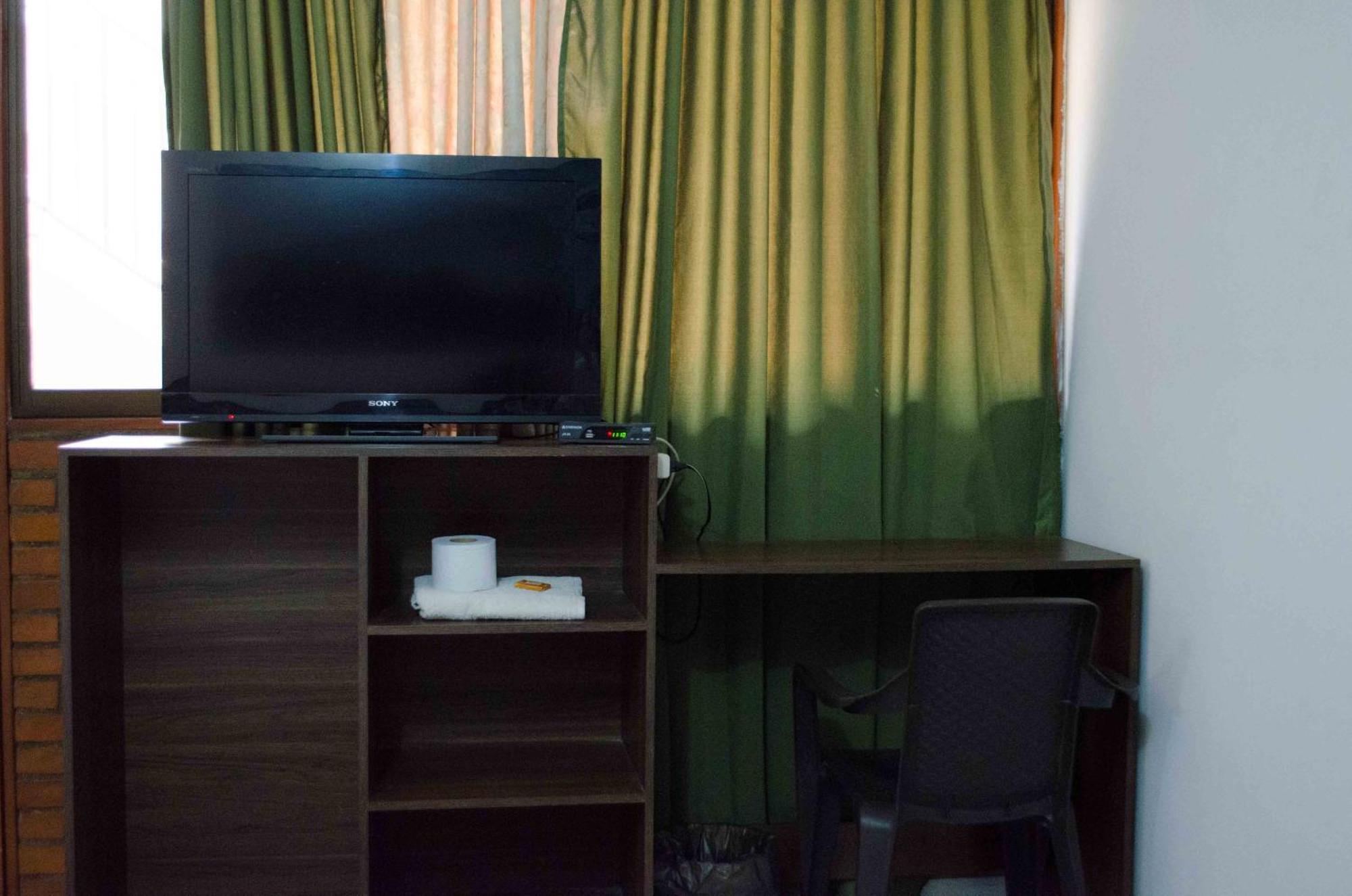 Hotel Elimar Girardot Extérieur photo