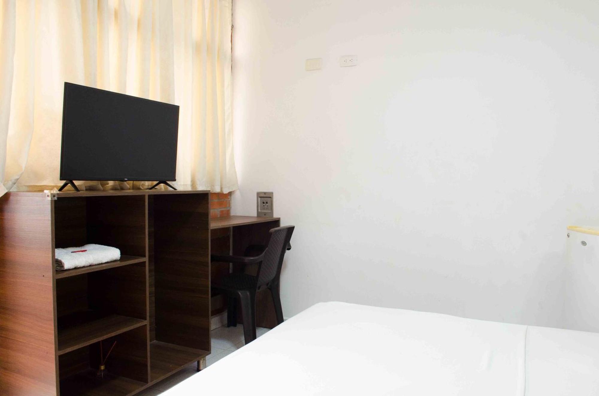 Hotel Elimar Girardot Extérieur photo