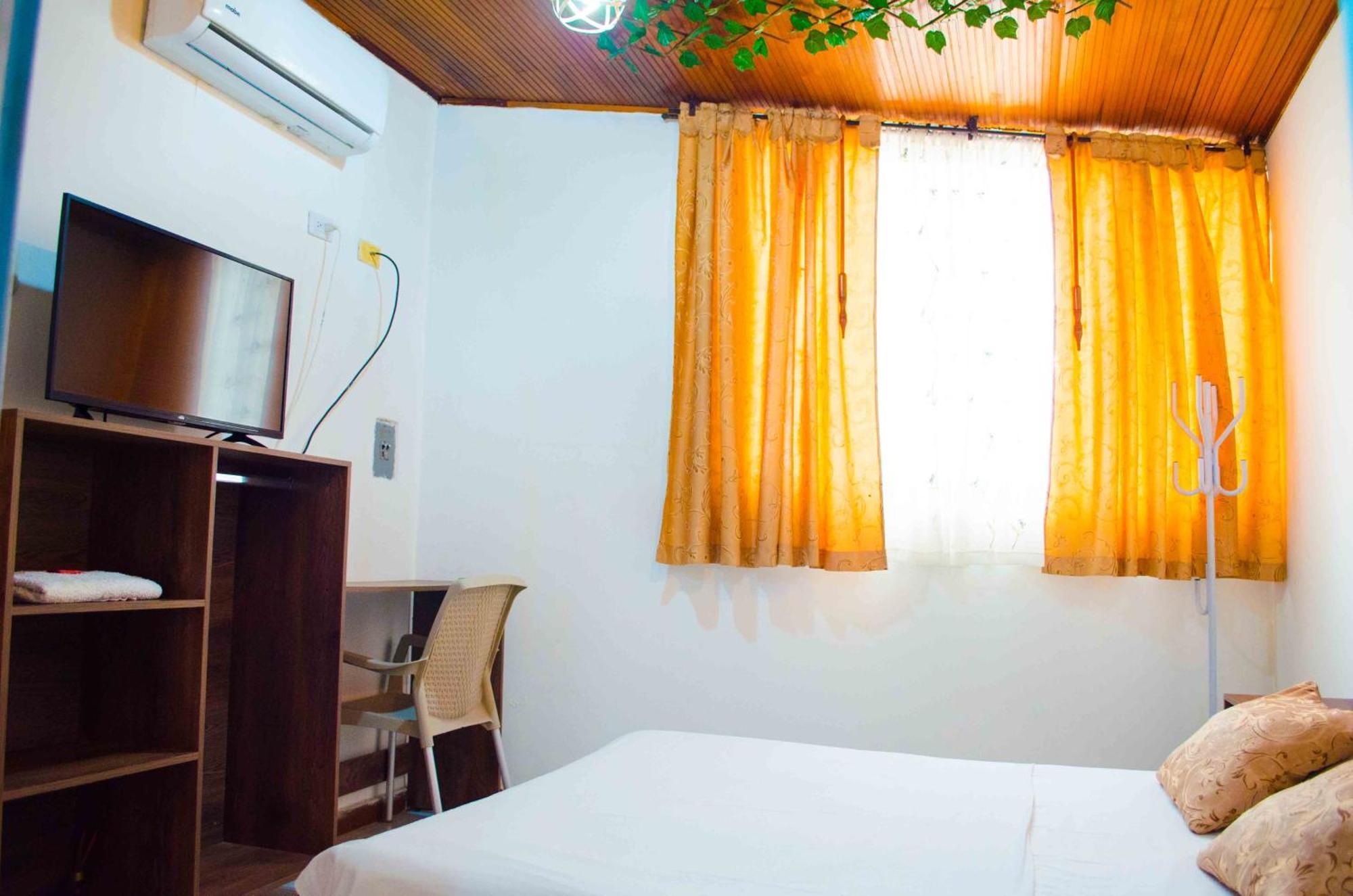 Hotel Elimar Girardot Extérieur photo